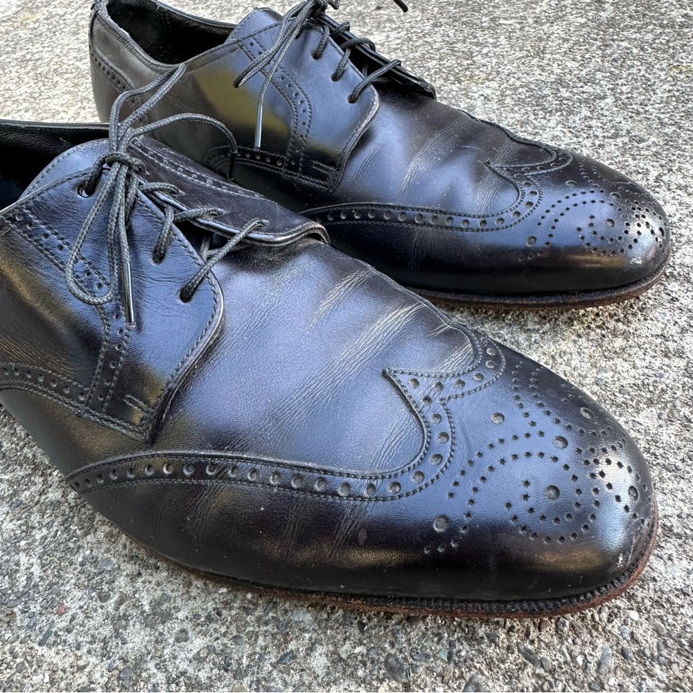 Vintage Florsheim Black Leather Imperial Longwing Brogue Dress Shoes